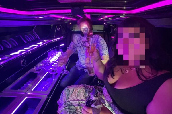 Chrysler 300 stretch limousine interior - Phoenix Professional Car Service